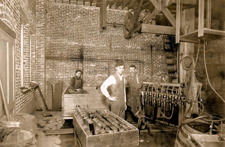 Bottling room. C. Weisgerber Brewery. Lewiston, Idaho.