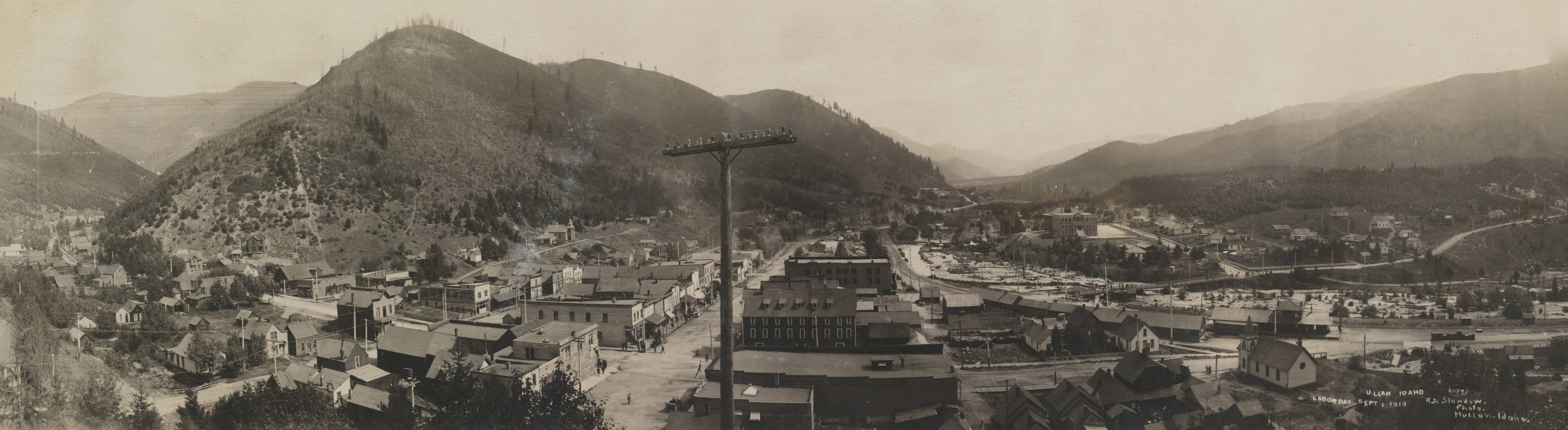 Panoramic view of Mullan, Idaho.