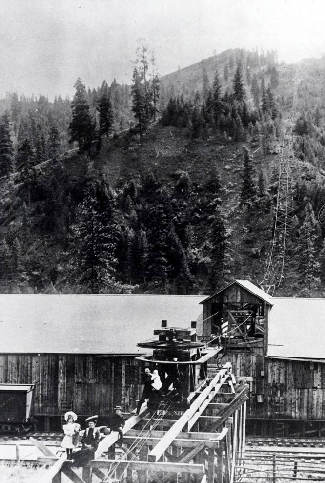 Grain warehouse and tramway. Kendrick, Idaho.
