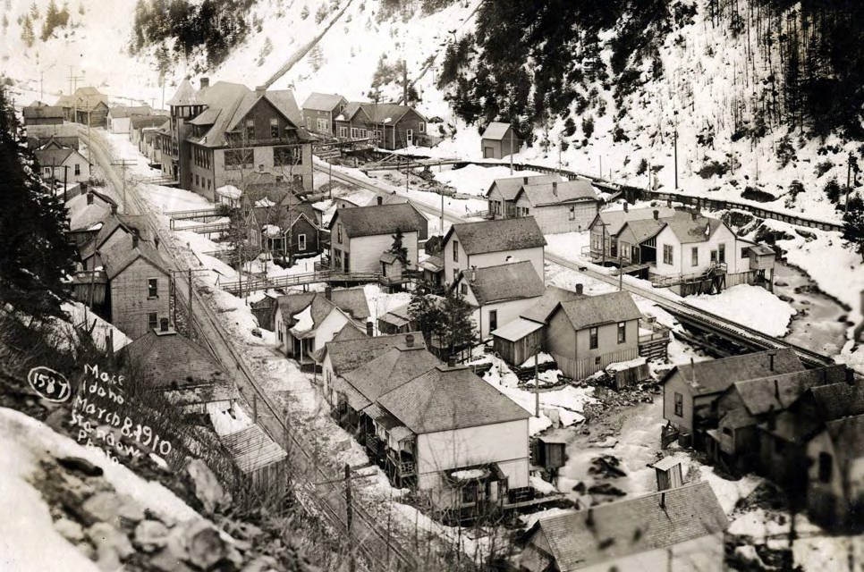 After the snowslide of February 27, 1910. Mace, Idaho.